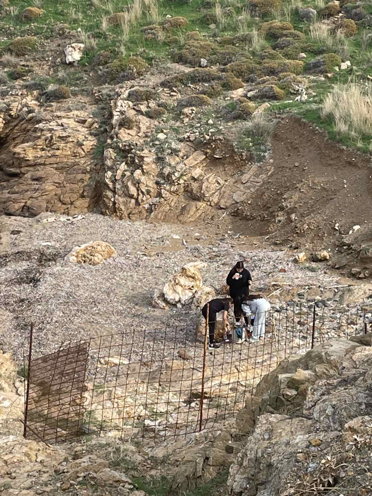 Καθαρισμός Δυσπρόσιτων Ακτών Λέρου – Αγίου Γεωργίου Βουρλίδια Μία δυνατή περιβαλλοντική δράση των μαθητών της εικονικής επιχείρησης “ReSea Leros”